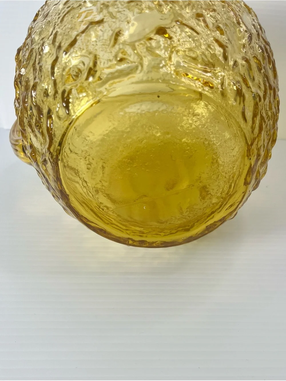 Vintage 1960's Anchor Hocking Glass Honey Gold Lido Milano 96-ounce Pitcher